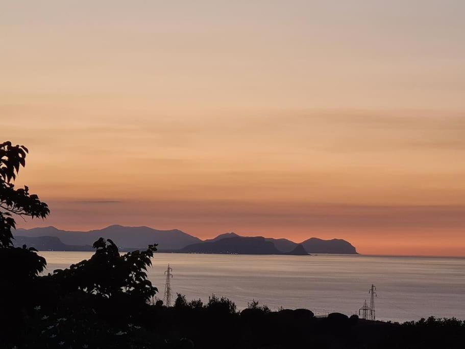 Villa Del Carrubo A Due Passi Dal Mare Di Cefalu Collesano Quarto foto